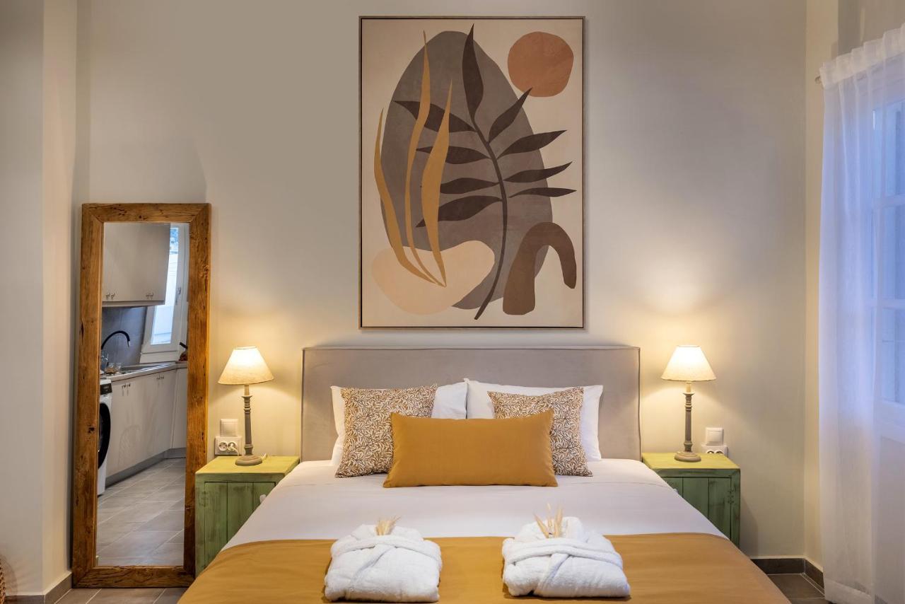 Grammata Suites Ermoupoli Esterno foto