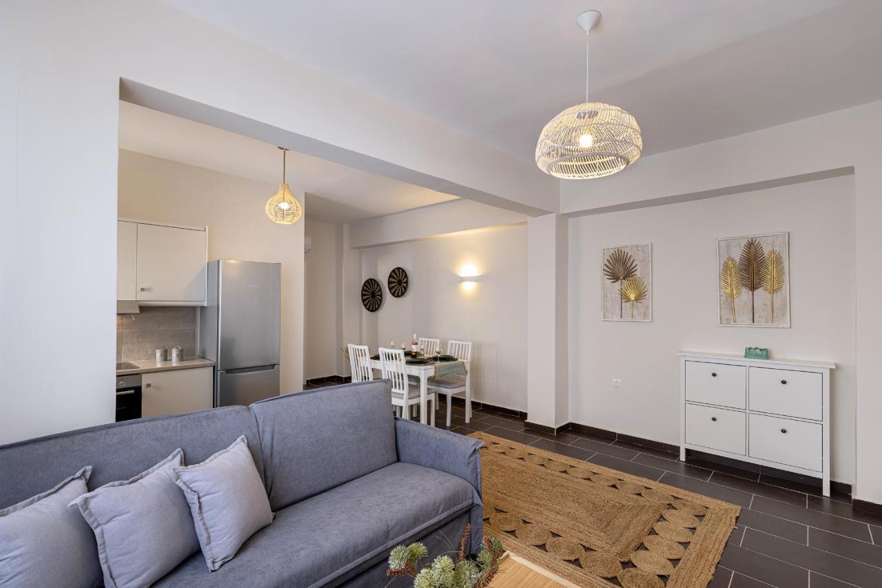 Grammata Suites Ermoupoli Esterno foto