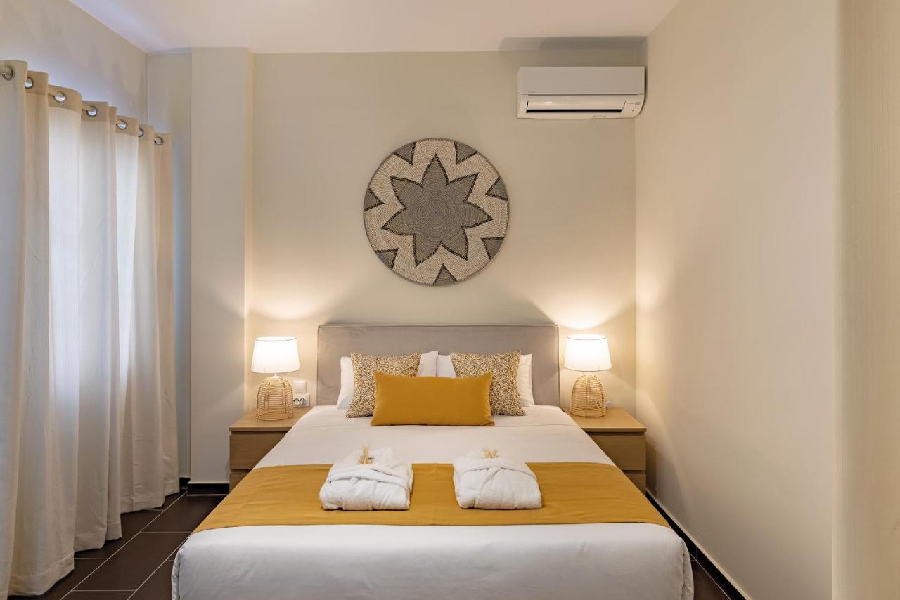 Grammata Suites Ermoupoli Esterno foto