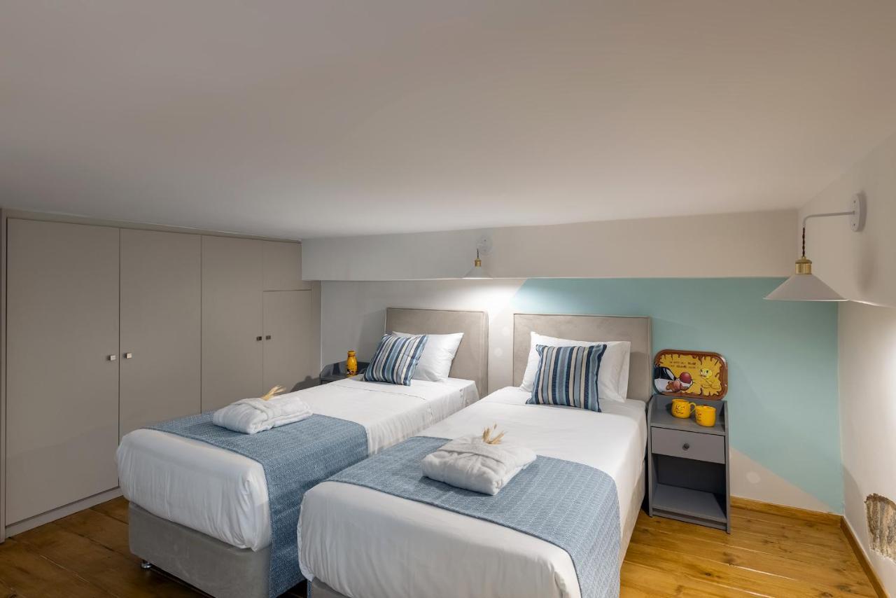Grammata Suites Ermoupoli Esterno foto