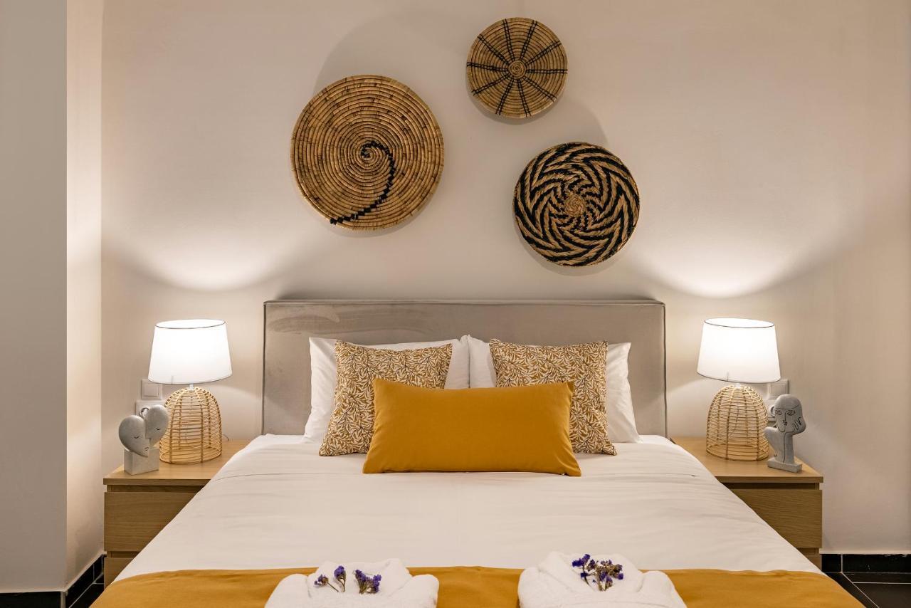 Grammata Suites Ermoupoli Esterno foto