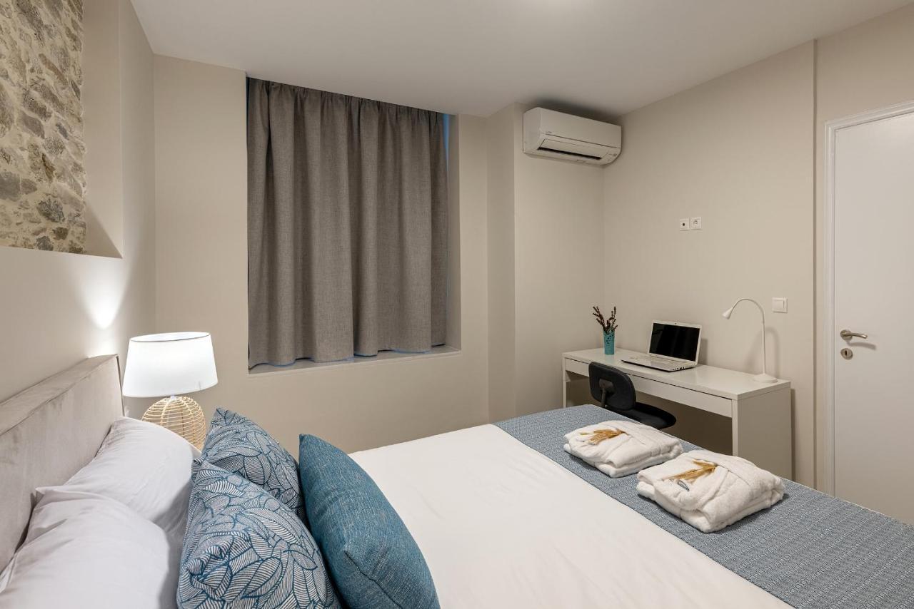 Grammata Suites Ermoupoli Esterno foto