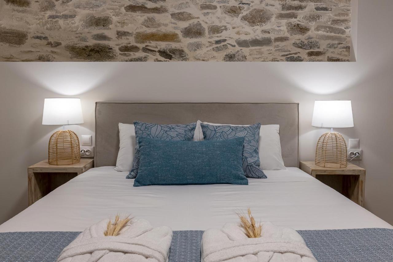 Grammata Suites Ermoupoli Esterno foto
