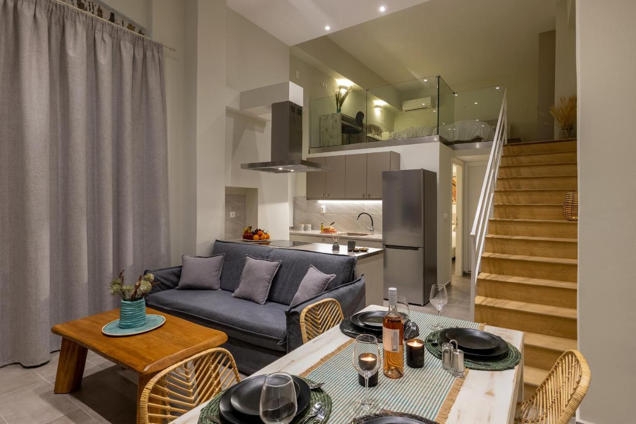 Grammata Suites Ermoupoli Esterno foto